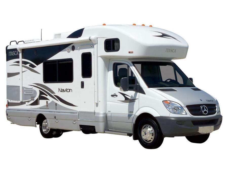 Itasca Navion (Br.906) '2011
